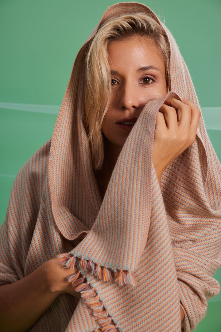 Cashmere scarf Visva beach sandy