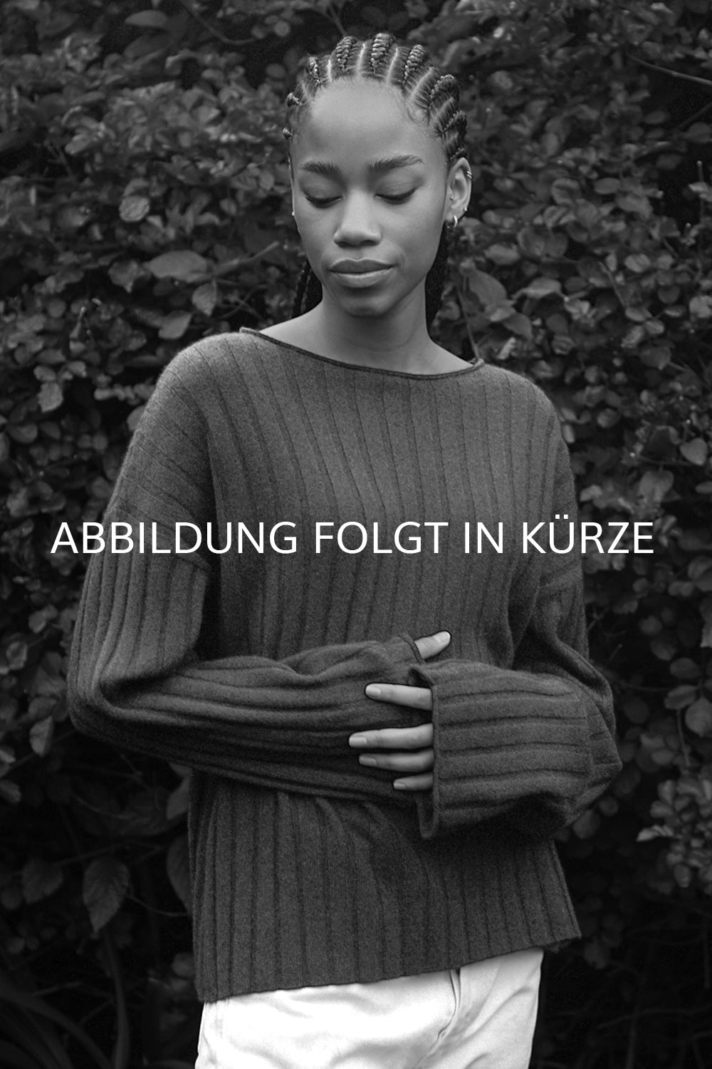 Sweater AZZA made from 100% VvE Blue Yak