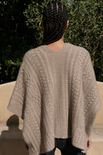 Cape TINA made from 100% VvE cashmere
